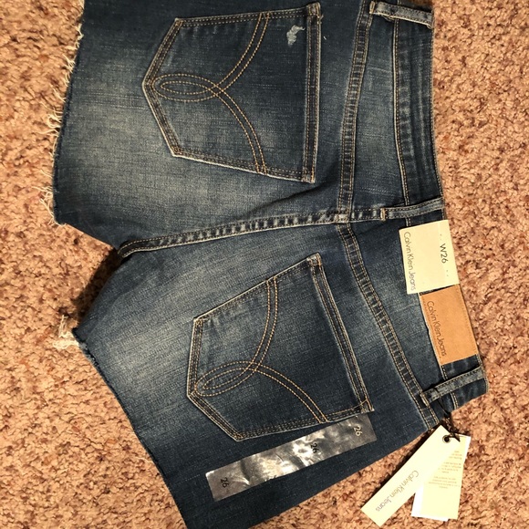 Calvin Klein shorts - Picture 2 of 2